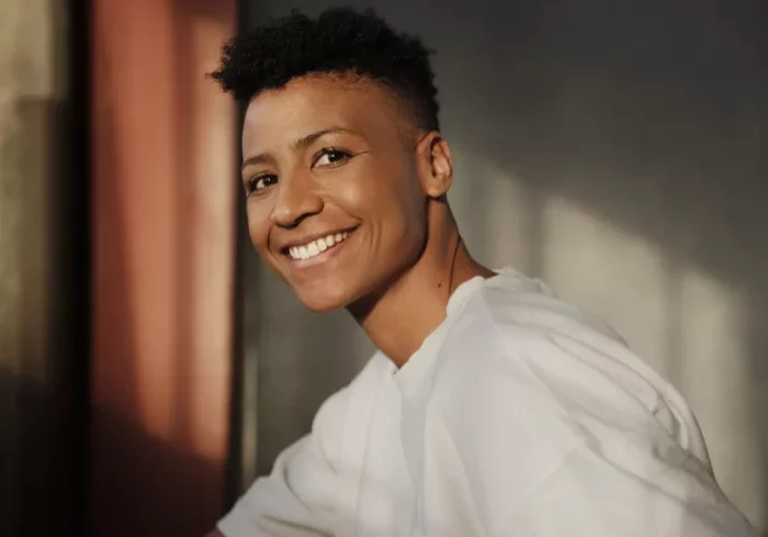 Jess Murrain headshot 2